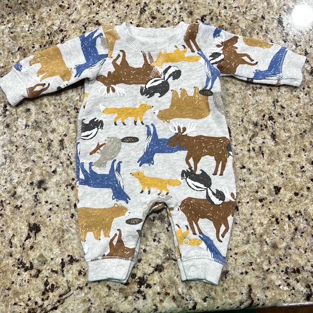 NB Carters Bodysuit